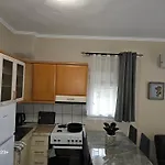 Magafinis Apartament *