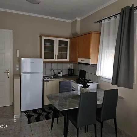 Apartman Magafinis *