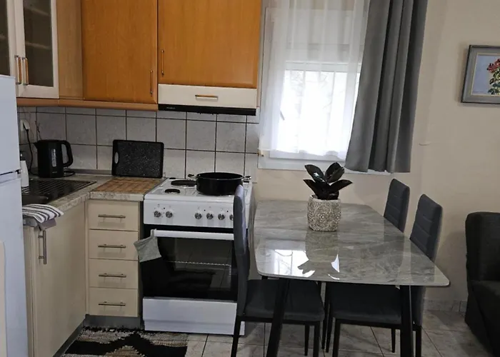 Apartman Magafinis *